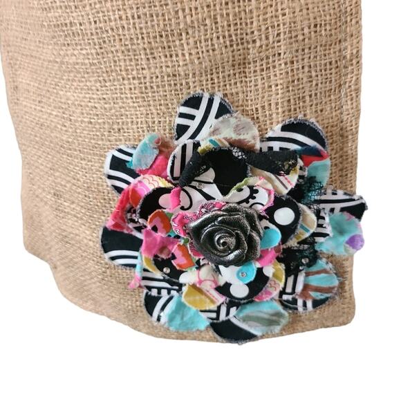 Burlap Wide Crossbody Silver Tone Grommets  Large Fabric Flower Purse Bag Boho - Picture 4 of 13